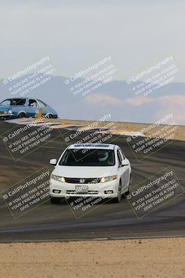media/Jan-26-2025-SCCA SD (Sun) [[bcf61ed115]]/4-Women Novice/Session 1 (Lead-Follow)/